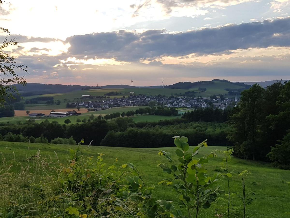 Pilgrims "Franz" Grosszuegige Unterkunft Sauerland Meschede Eksteriør billede